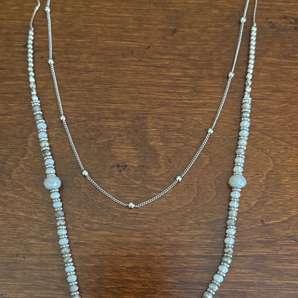NWOT Silver and White Jewelry Set, Tiered Necklace and 4 Beaded Bracelets - Picture 14 of 16